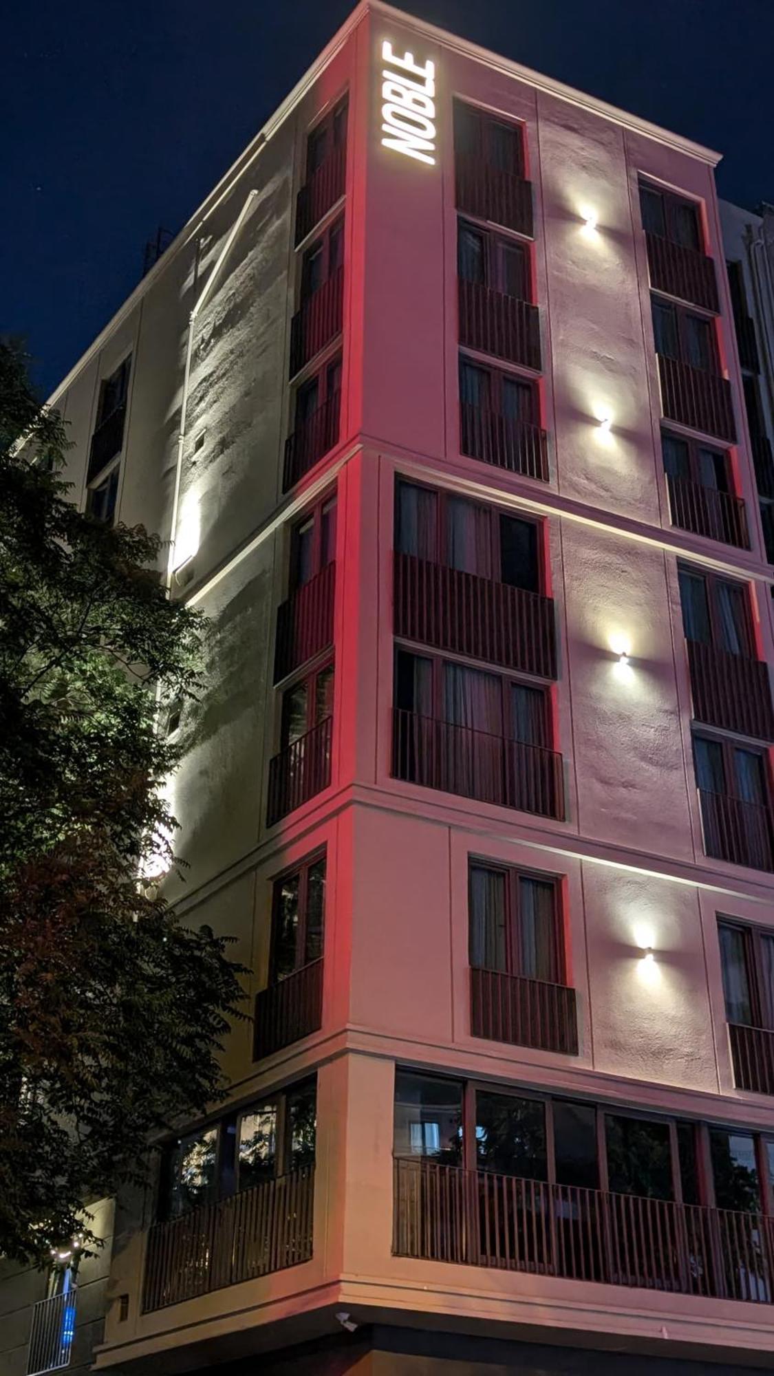 Noble Pangalti Hotel Istanbul Exterior photo